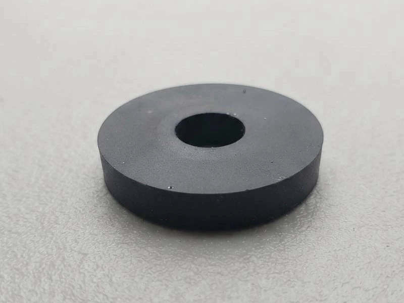 28mm*5mm (8mm hole)